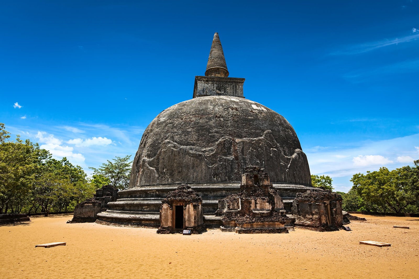 Sri Lankan tourist landmark - Kiri Vihara - ancient dagoba. Polonnaruwa, Sri Lanka